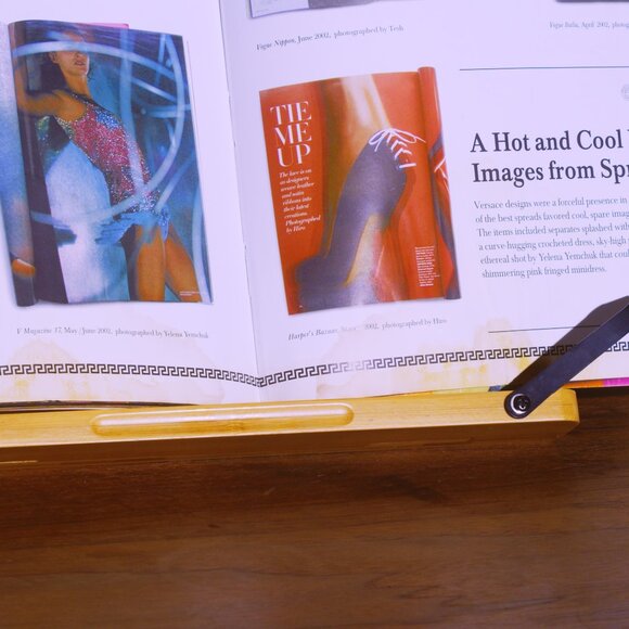 Versace The Magazine Premier Issue Fall Winter 2002 RARE LOST MEDIA - Picture 11 of 15